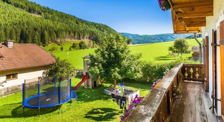 Lovely farm with yard, terrace & barbeque | Dogs allowed — photo 3