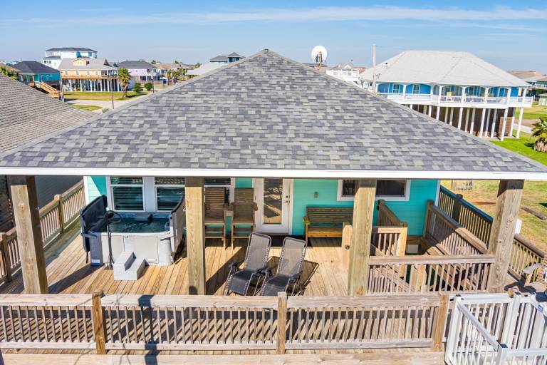 House with yard, jacuzzi & grill | Beach view — photo 4