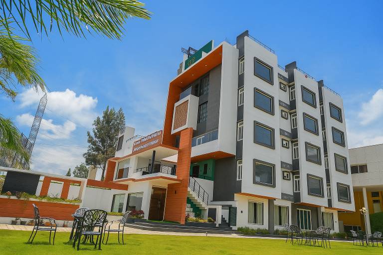 RR Residency in Mysore
