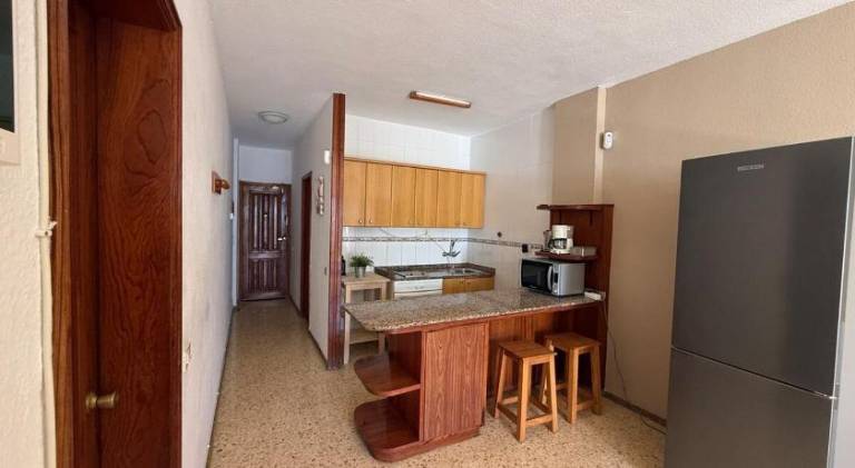 Apartment with pool — photo 5