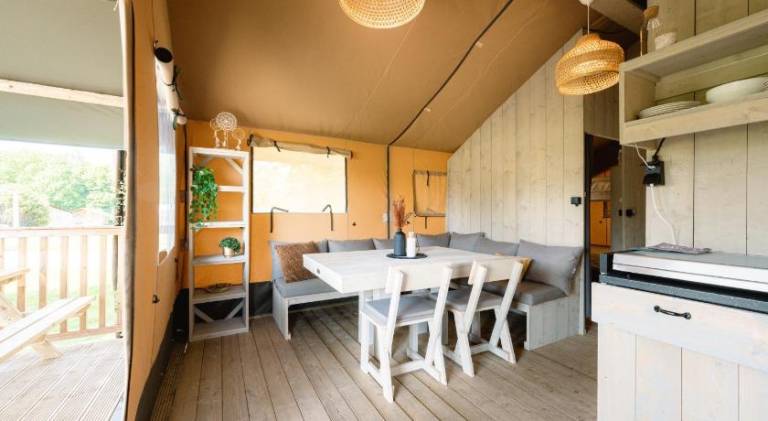 Charming house with hot tub & pool | Pet-friendly — photo 3