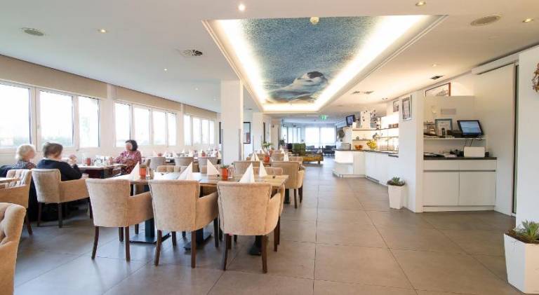 Nautic Hotel Bremerhaven — photo 2
