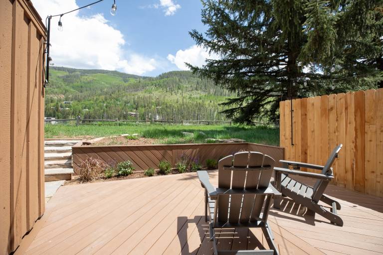 Scenic Vail Escape Walk to Shuttle, Near Trails Newly Renovated — photo 2