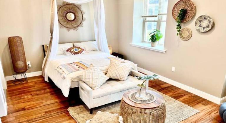 Holiday apartment | Near Love Park in Philadelphia, PA