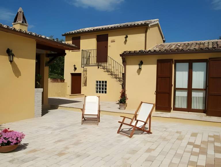 Casale Recanati