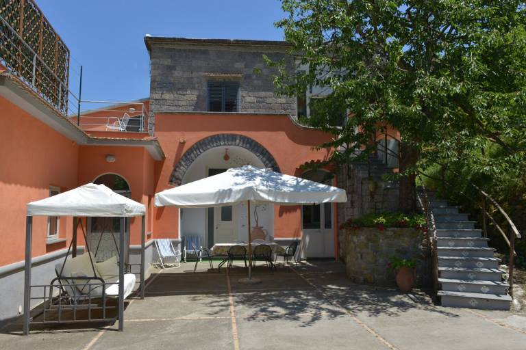 Villa  Arola-Preazzano
