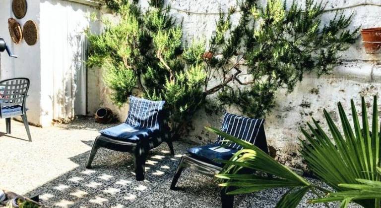 Fully equipped house with barbeque, patio & yard | Pets allowed — photo 4