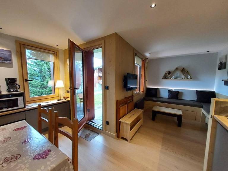 50m from shops, balcony, tv, ski locker, 32m², Valmorel — photo 2