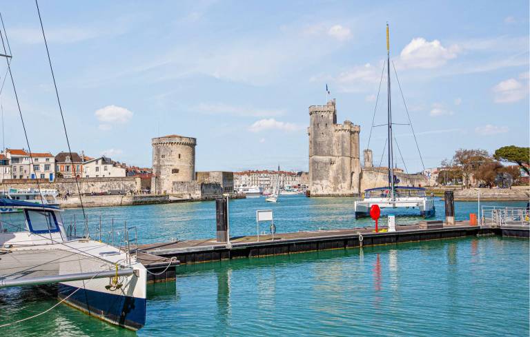 Apartment  La Rochelle
