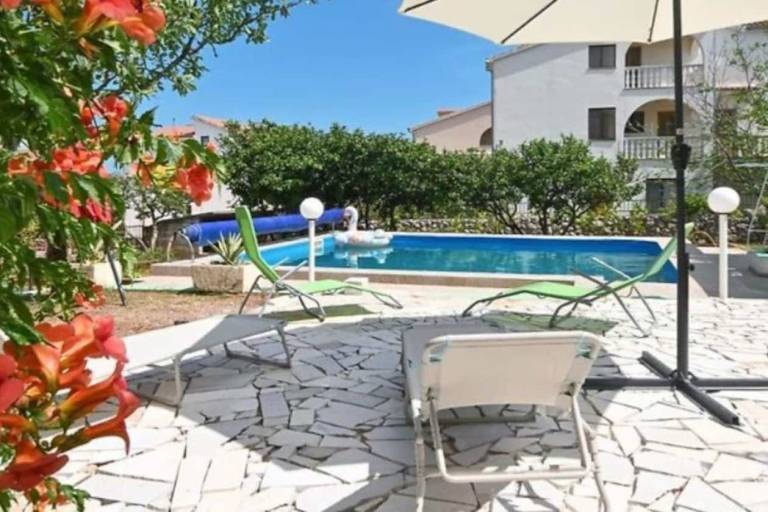Comfortable and spacious house with terrace and sea view Mavarštica, Čiovo (K-25200) in Okrug