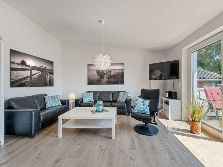 Ferienwohnung "Sonnenglück"  für 4 Erwachsene, 1 Kind und 1 Hund. — photo 2