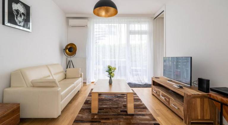 Apartment | Pet-friendly — photo 2