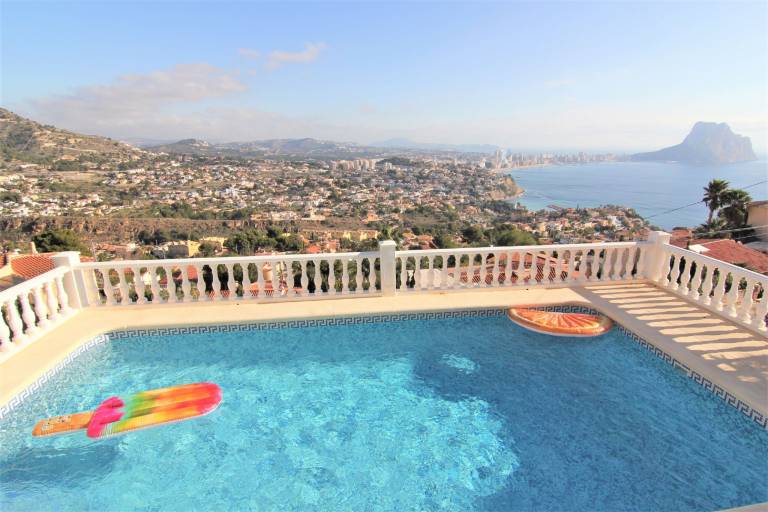 Villa with private pool, garden & BBQ — photo 2