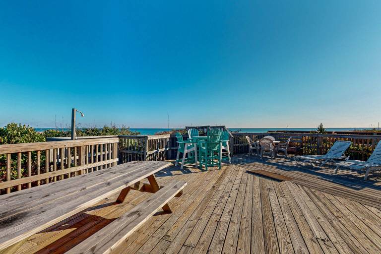 House Topsail Beach