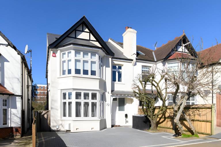Casa Finchley