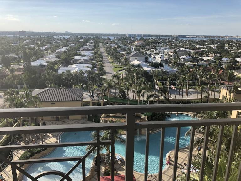 Resort Singer Island