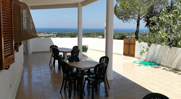 Beautiful house with terrace, yard & pool | Good for workation | Dogs allowed — photo 5
