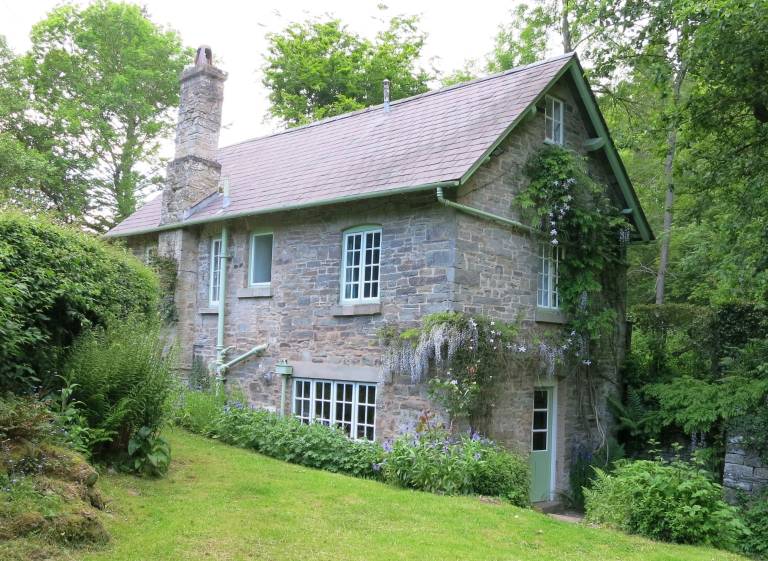 Cottage  Kington Rural