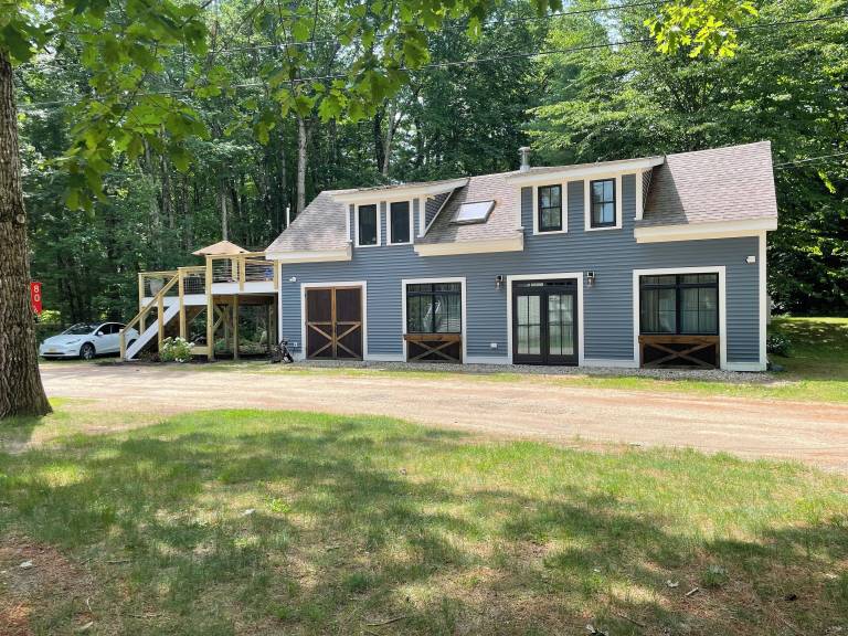 Cabin  Center Ossipee