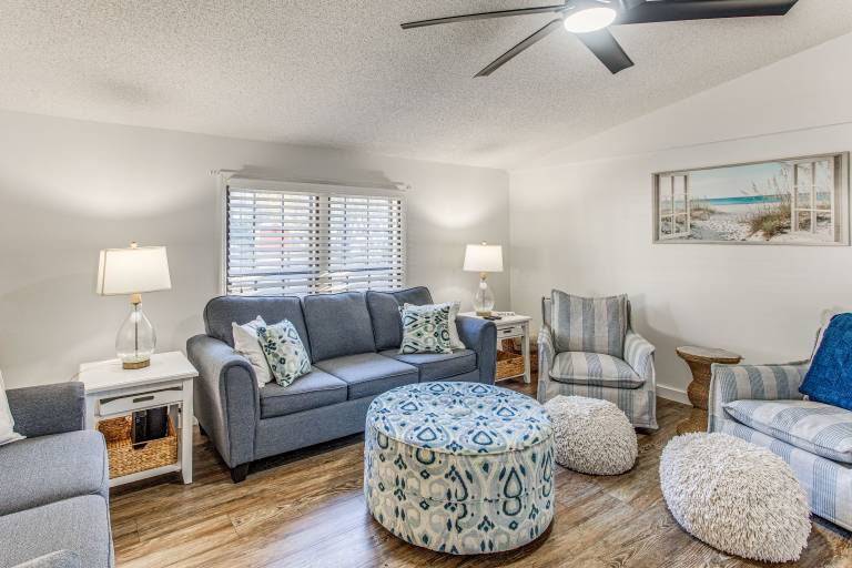 Walk to Beach! Dog-Friendly Home in Murrells Inlet — photo 4