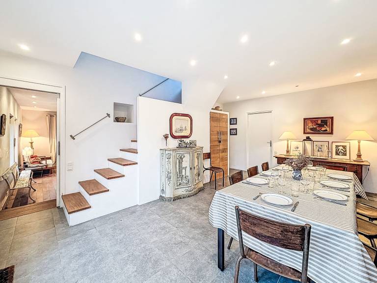 House with BBQ, yard & terrace — photo 4