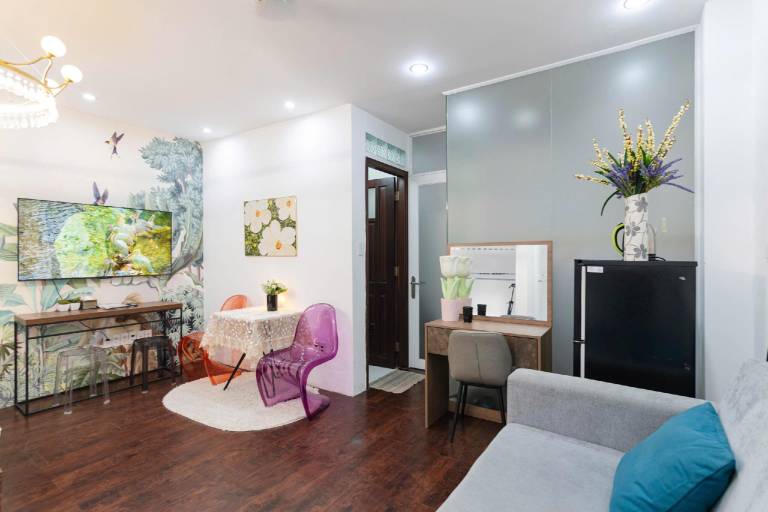 Pleasant vacation home with BBQ | Close to Phạm Ngũ Lão Street | Suitable for remote work | Dogs allowed — photo 3