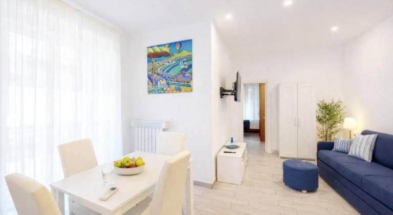Apartment | Close to Naples Cathedral — photo 4