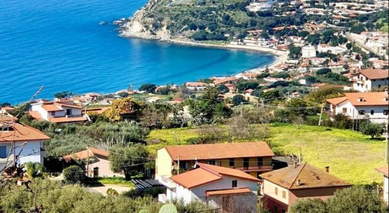 Vacation home with 1 room for 3 persons in Ricadi