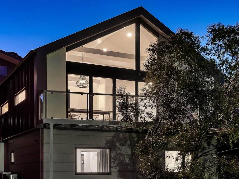 Holiday Houses & in Perisher Valley from 267 HomeToGo