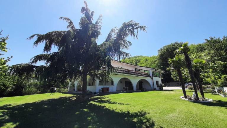 Casa  Montefiore Conca