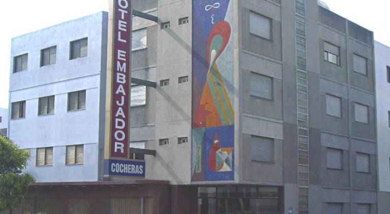 Hotel Embajador
