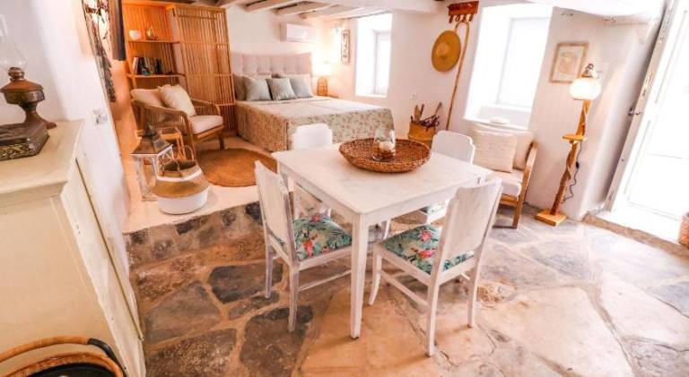 Ample vacation home | Perfect for remote work | Dogs allowed — photo 3