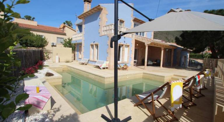 Charming chalet with pool | Close to the beach | Pet-friendly — photo 5