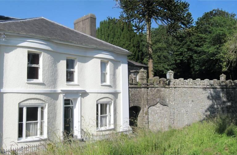 House Llandeilo