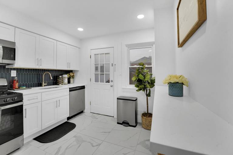 Condo  Milltown
