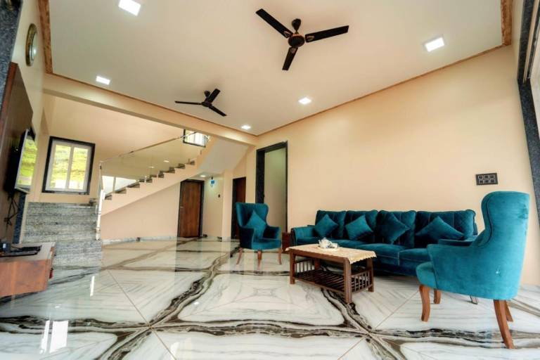 Fully equipped villa with barbecue, yard & pool | Perfect for remote work | Pet-friendly — photo 5