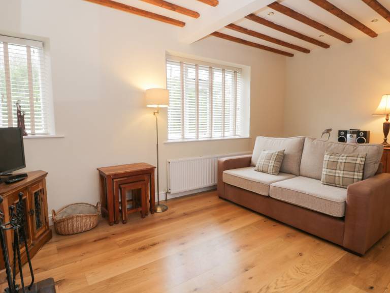 Family-oriented lovely cottage with garden | Pets allowed — photo 4