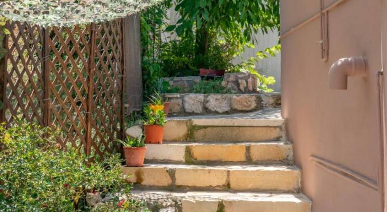 House with BBQ, terrace & garden | Perfect for remote work | Pets are welcome — photo 3