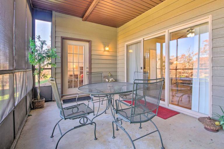 Apartment  Reeds Spring