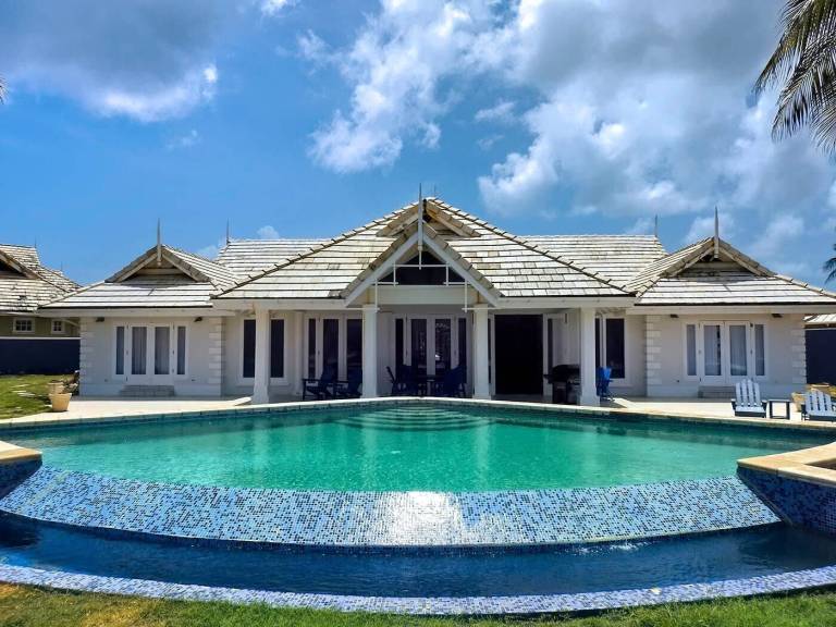 Villa Lowlands