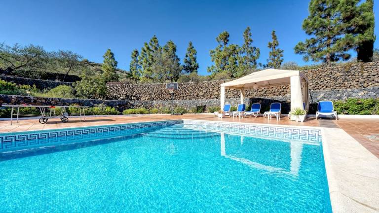 Villa Arona