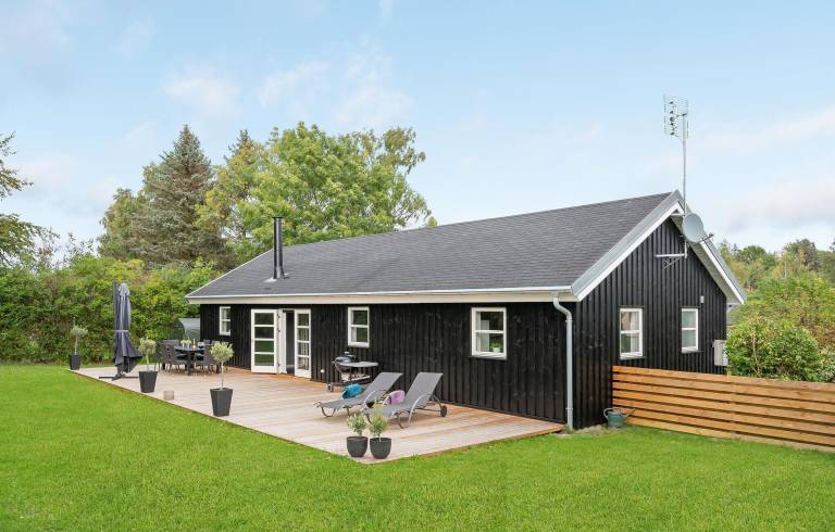 Feriehus  Bogø By