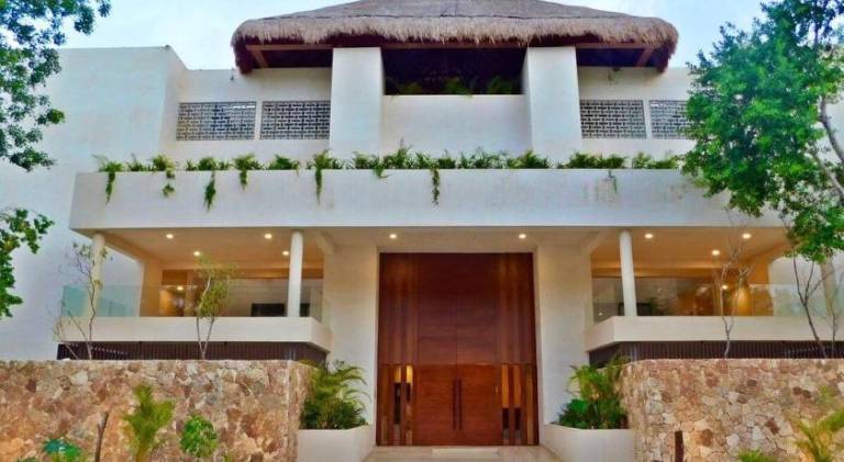 Apartment with pool & jacuzzi | Suitable for remote work | Pets are welcome — photo 4