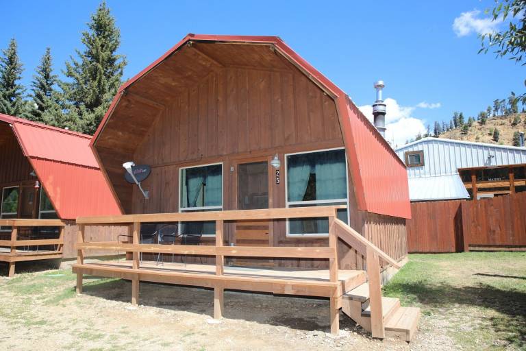 Cabin Red River