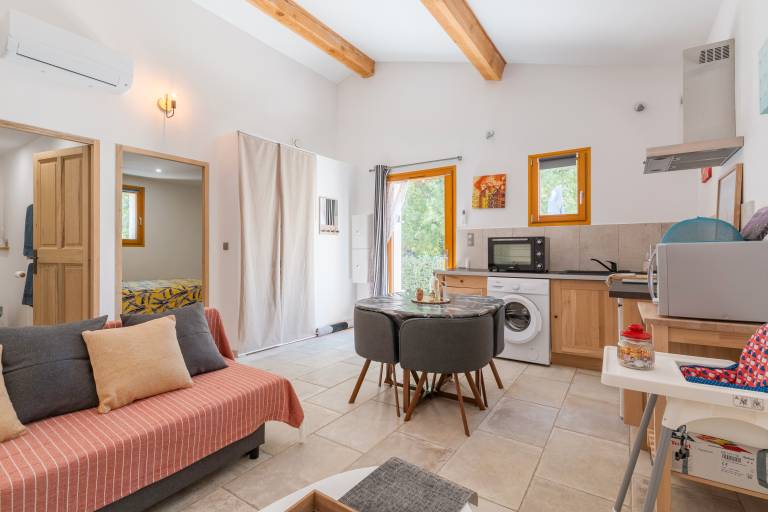 Ferienwohnung in Saint-Saturnin-lès-Apt für max. 4 Gäste