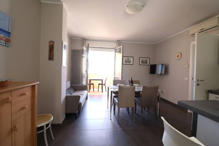 House with patio | City view in Otranto