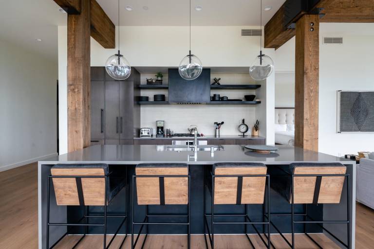 Condo with pool | Mountain view | Close to the ski | Pet-friendly — photo 5