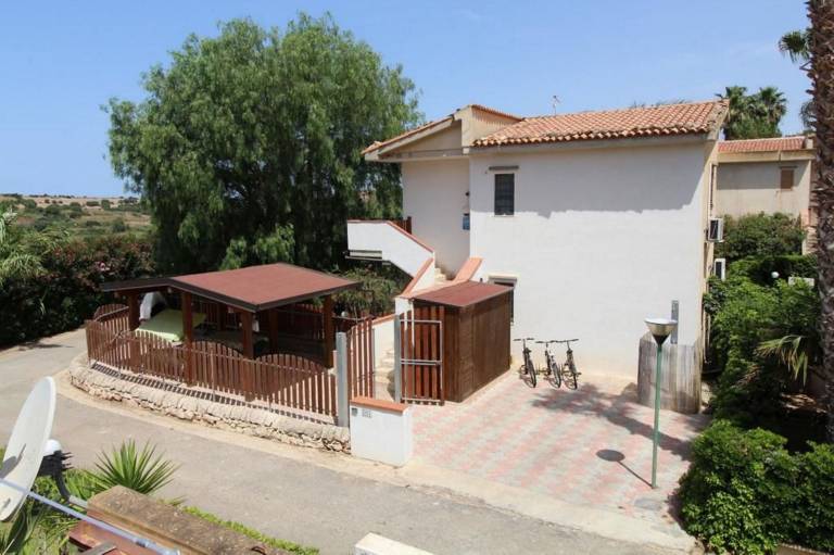 Casa Scoglitti
