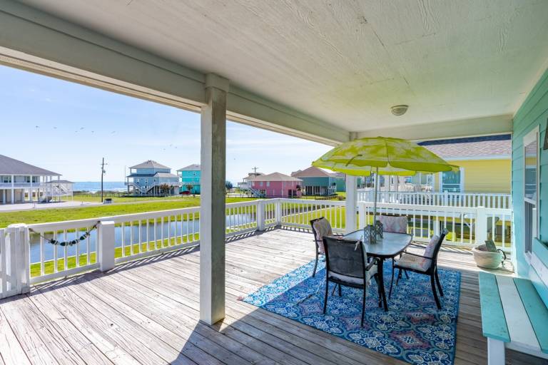 Charming vacation home with barbeque | Beach view | Pets are welcome — photo 4