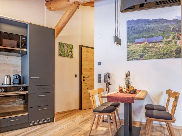 Exquisite apartment with a sauna on the slope — photo 3